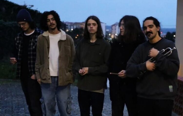 Wheels lançam segundo álbum: A Modern Prayer