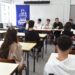 Jovens levam política às escolas e promovem diálogo e reflexão