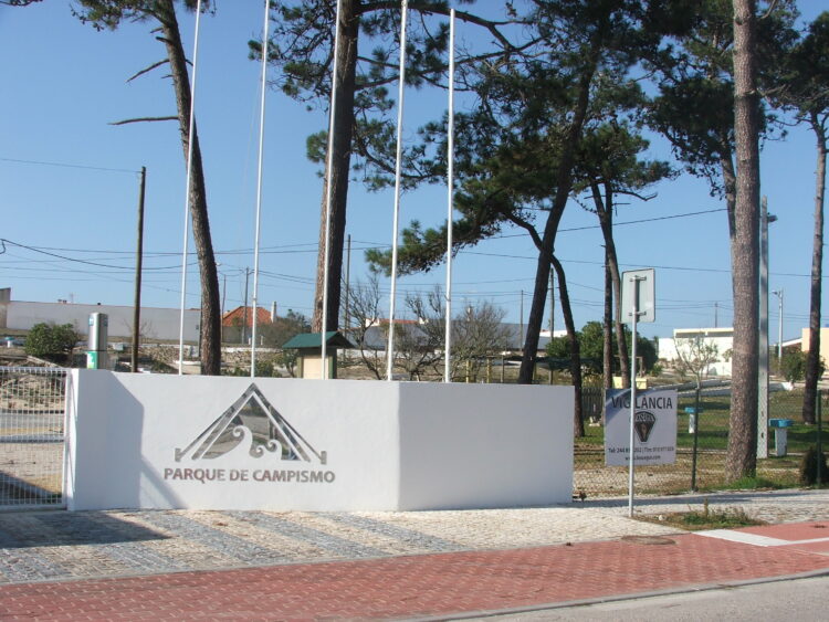 Explora campismo da Vieira, mas não paga renda