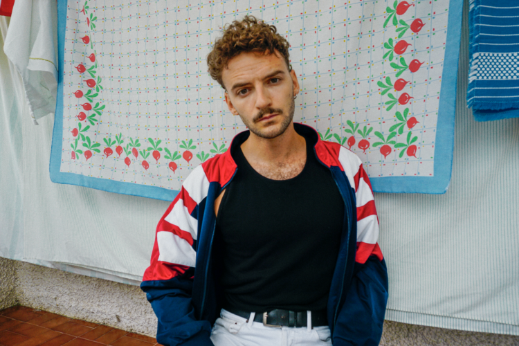 Mr. Gallini lança single “Primavera” com selo da Lovers & Lollypops
