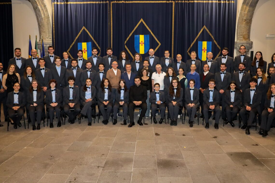 Banda Filarmónica Ilhense encerrou centenário na Madeira e recebe distinção do Parlamento