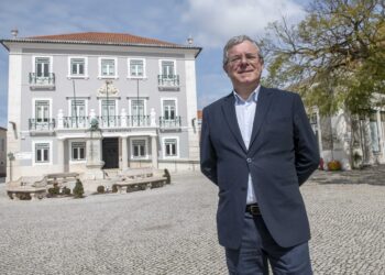 Recandidatura de Aurélio Ferreira  pelo +MPM suscita queixa na CNE