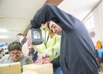 Clientes da Cercilei constroem mealheiros para concretizar um sonho