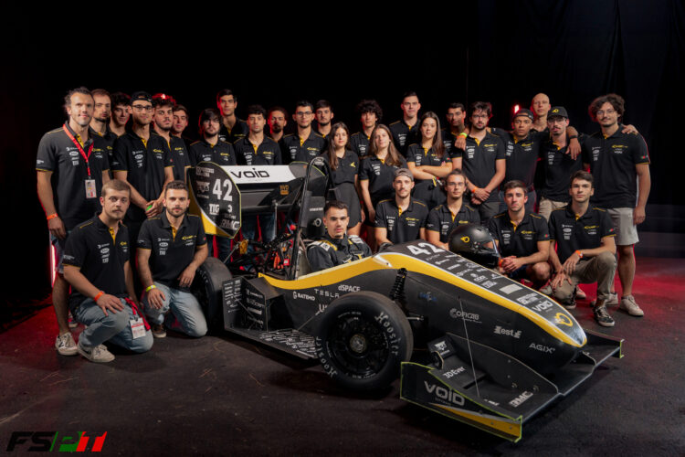 Equipa de Formula Student regressa à maior competição internacional