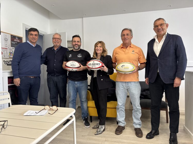 Lobos vão à prisão-escola desafiar reclusos a jogar rugby