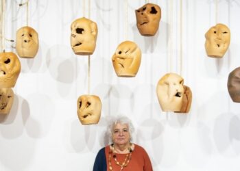 Maria João Franco. O primeiro livro de poesia chega aos 80 anos e cruza-se com a pintura