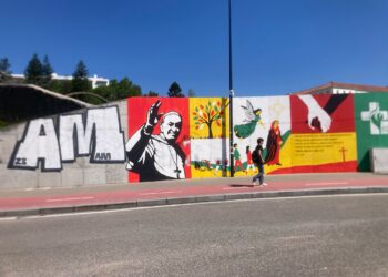 Vigília pelo papa Francisco inicia-se no mural da Jornada Mundial da Juventude em Leiria