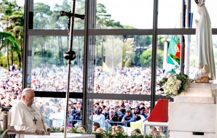Faleceu Francisco, o Papa que celebrou o centenário das aparições de Fátima
