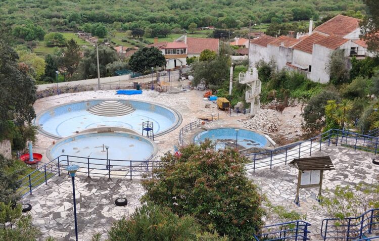 Grutas de Mira de Aire recuperam zona do antigo parque aquático para piscina