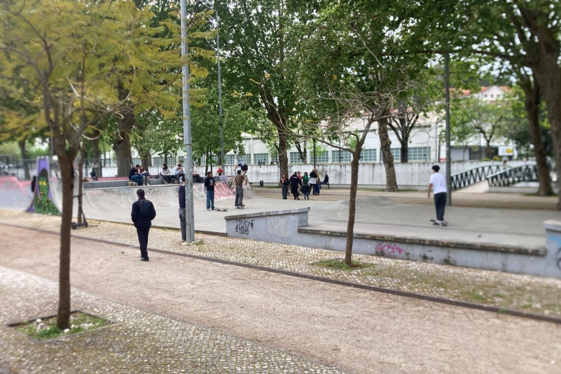 Jovem esfaqueado em Leiria tem nacionalidade venezuelana e a polícia já ouviu uma testemunha