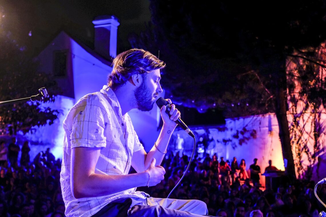 Festival A Porta. “Ontem” e “amanhã” têm um date na antiga pousada e no shopping dos anos 80
