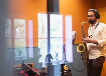 César Cardoso. Um disco com “carga simbólica” que regressa às origens na lírica de Camões