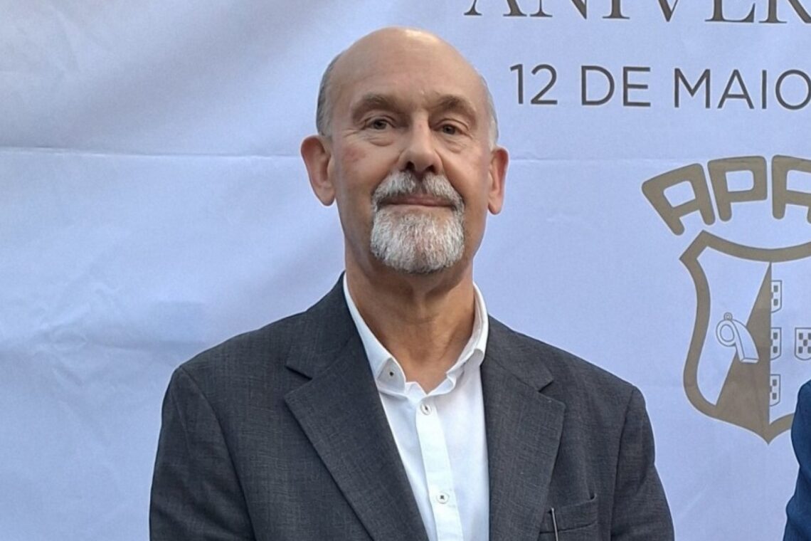 Carlos Mota Carvalho é o novo presidente da Associação de Futebol de Leiria