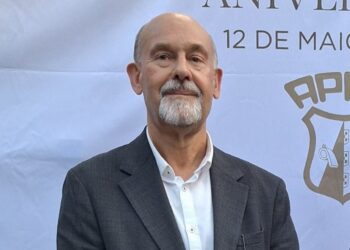 Carlos Mota Carvalho é o novo presidente da Associação de Futebol de Leiria
