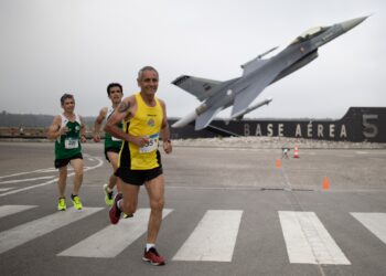 Quer correr ao lado de F-16? Estão abertas as inscrições para a Corrida de Monte Real
