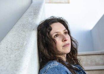 Estela Alexandre. Um pequeno lugar nos arredores de Leiria inspira a estreia com orquestra que tem memórias da pandemia