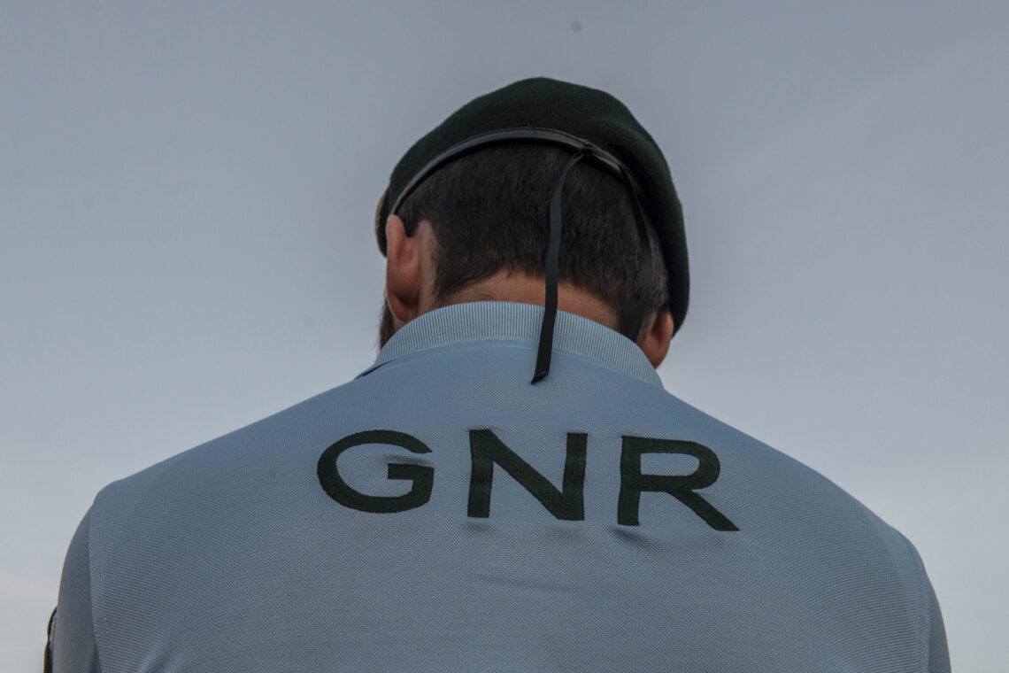 GNR detém jovem por ameaças à ex-namorada e divulgação de conteúdos íntimos em Peniche