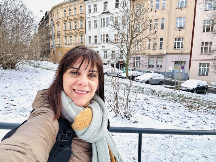 Ex-autarca em Alcobaça, Inês Silva dirige Centro de Língua Portuguesa em Praga
