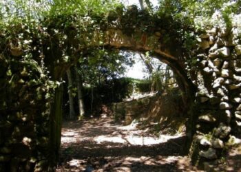 Manipulartes conta histórias da Barreira no solar do visconde