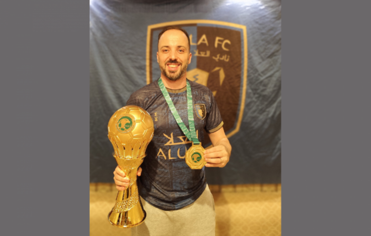 Treinador de Ourém soma títulos de futsal no Médio Oriente