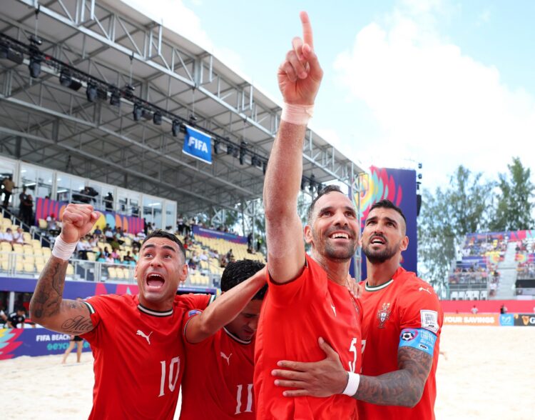 Jordan e Rúben marcam e ajudam Portugal a chegar às meias-finais em futebol de praia