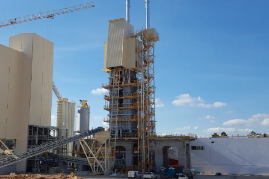 Espanhóis expandem fábrica de cal em Fátima