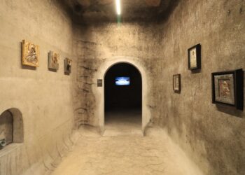 Exposições: (Des)velamentos de Pedro e Inês