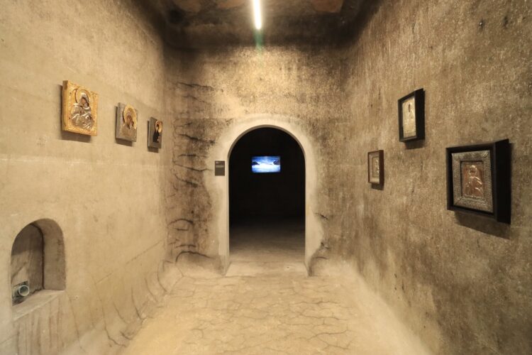 Exposições: (Des)velamentos de Pedro e Inês