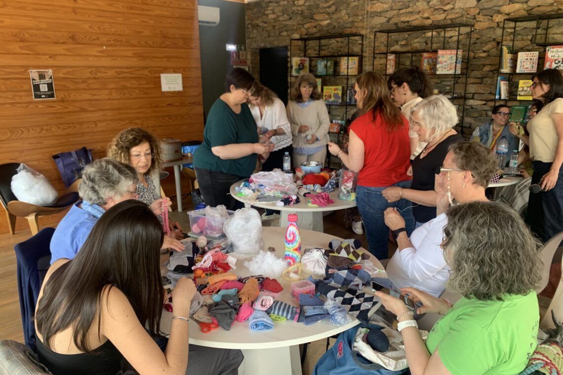 Partem de Leiria milhares de bonecos para crianças desfavorecidas