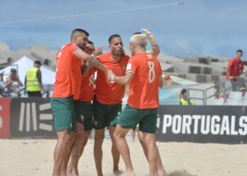 Começa hoje o mundial de futebol de praia