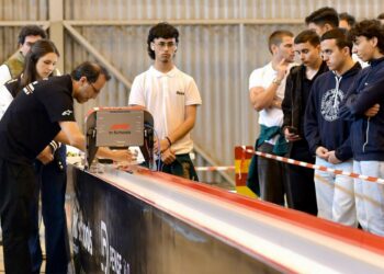 Pavilhão dos Pousos recebe final regional do STEM Racing