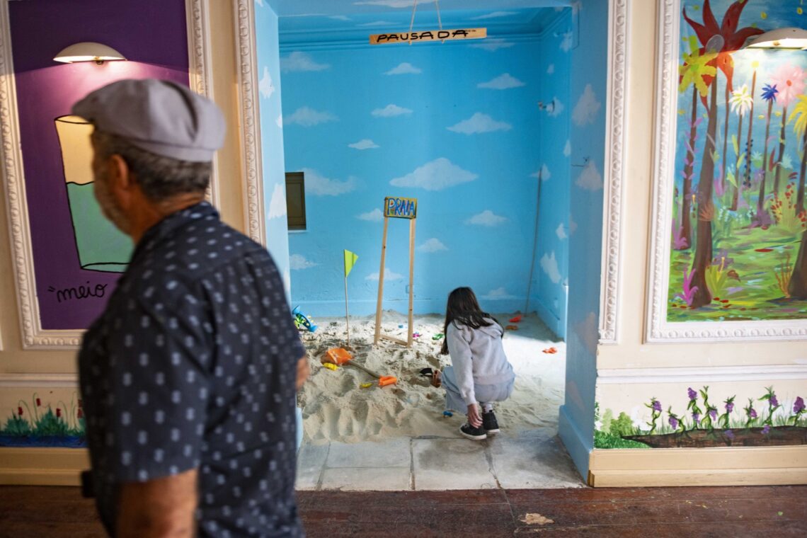 A Porta: dez edições do festival que volta a enamorar-se pela Rua Direita