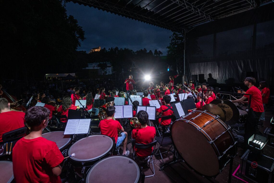 Beira Rio. A grande festa do Orfeão abraça Leiria com música e dança