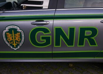 GNR de Caldas da Rainha faz cinco detidos por furtos em cemitérios