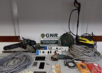 Circulava com chapas de matrícula falsas e foi detido pela GNR em Caldas da Rainha