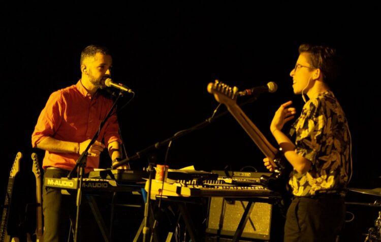 Lost Lake apresentam primeiro EP com live no Instagram