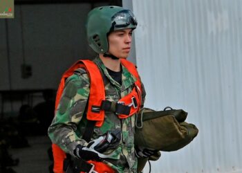 Paraquedismo de Leiria faz história no Exército Português