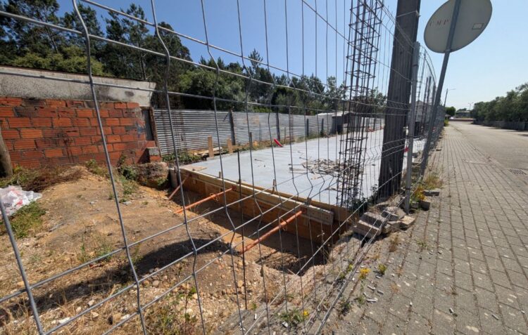 Abaixo-assinado exige embargo de construção de moradias nas Meirinhas