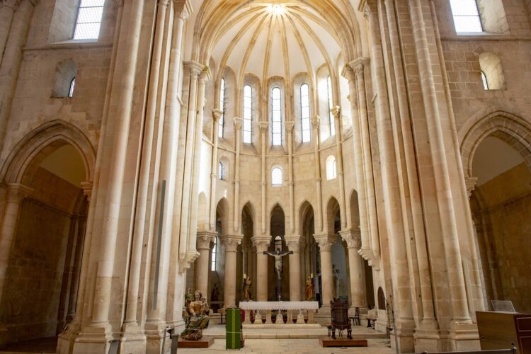 Coros dos Estados Unidos cantam nos mosteiros de Alcobaça e Batalha