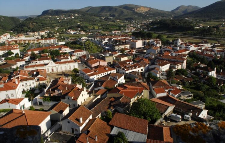 Mais de 700 habitações ganham saneamento em Porto de Mós