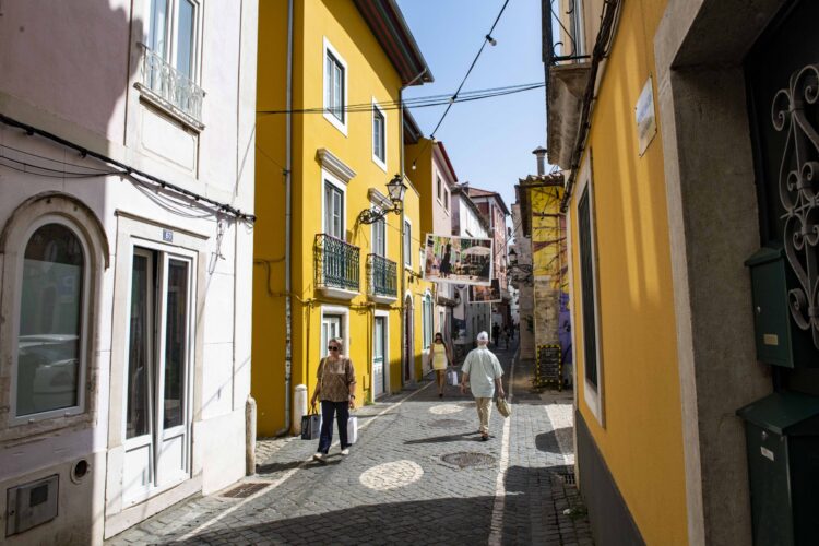 Leiria quer reforçar actividade de guarda-nocturno no concelho