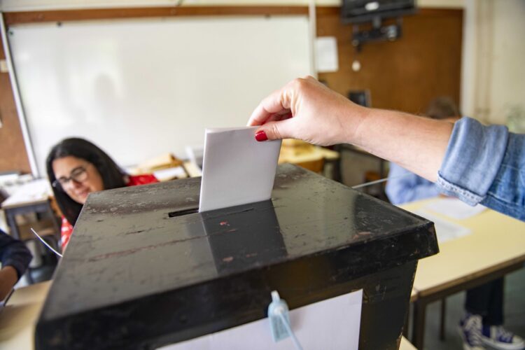 Eleições autárquicas marcadas para dia 12 de Outubro