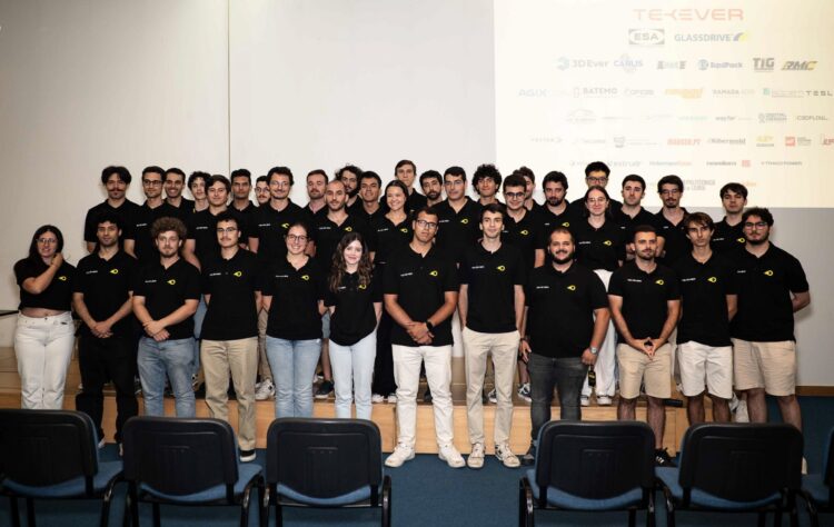 Equipa de Formula Student do Politécnico de Leiria apresenta carro TEK-26e