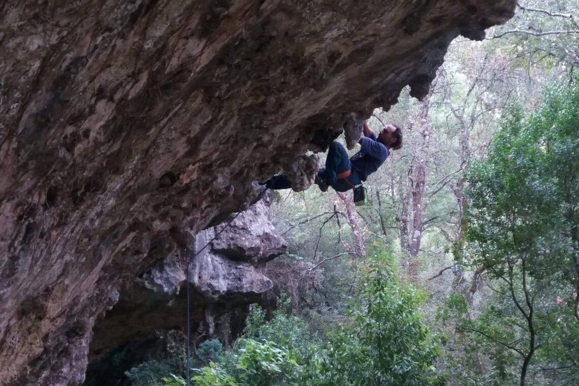 Festival de Escalada na “8.ª maravilha do mundo” conta com a garra dos elementos do NEL