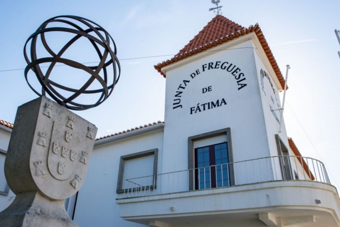 Fátima festeja elevação a cidade  com a apresentação de livro e revista