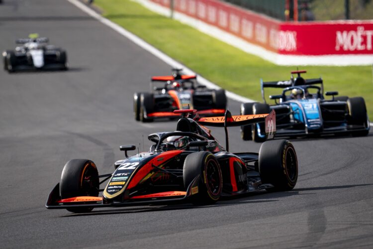 Ivan Domingues penalizado no sprint de Spa-Francorchamps