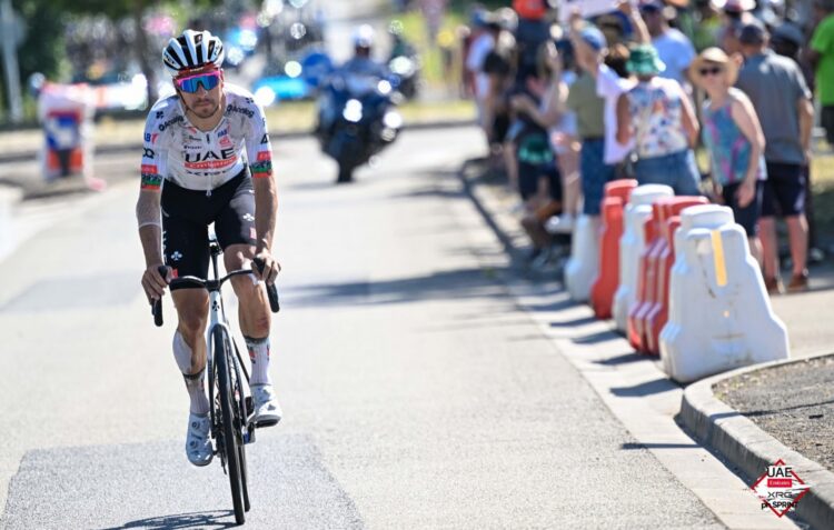 João Almeida “desapontado” com desistência na Volta a França