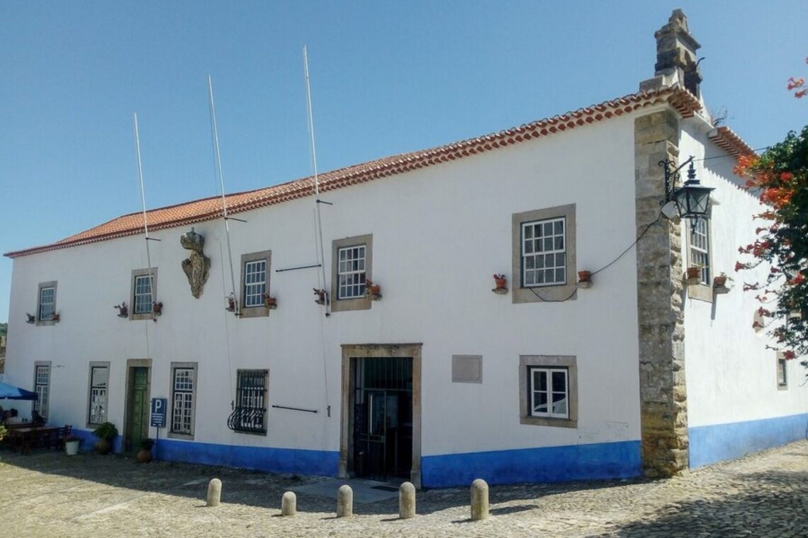 Vereadores do PSD renunciam às funções executivas em Óbidos
