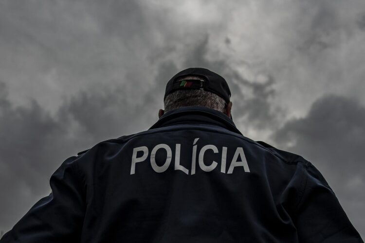 Traficante detido pela PSP da Nazaré para cumprir pena efectiva