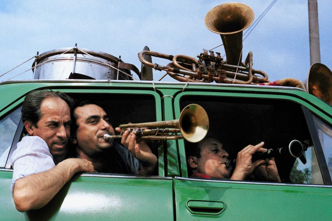 Ti Milha. Não há banda romani mais rápida do que a Fanfare Ciocărlia